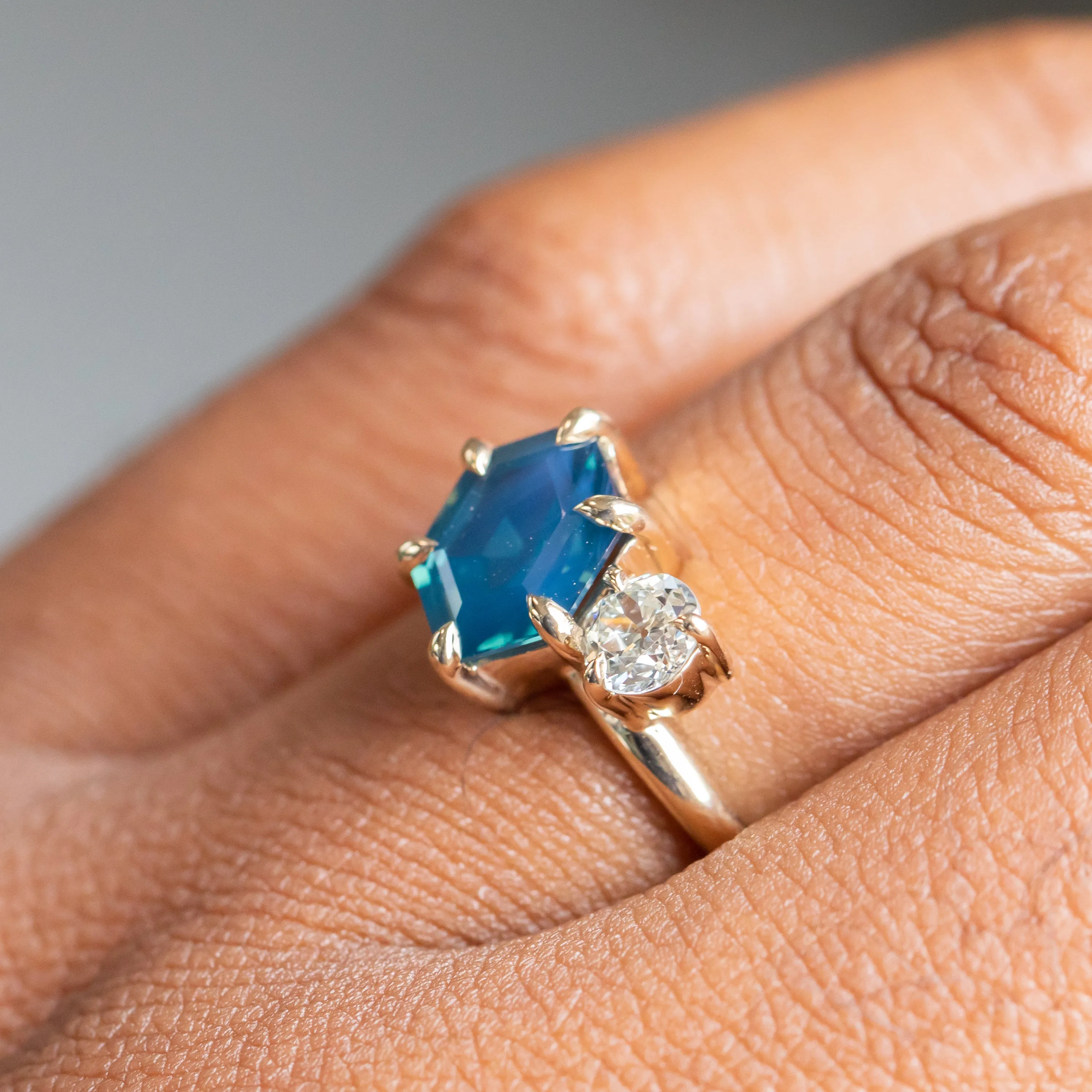 2.20ct Hexagon Sapphire & 0.36ct Antique Diamond Toi Et Moi Ring in 14k Yellow Gold
