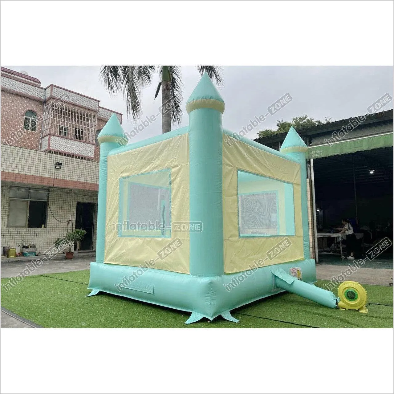 Fun Green Bouncy Castle With Small Slide Best Outdoor Inflatable Bounce House For Backyard Party Equipment