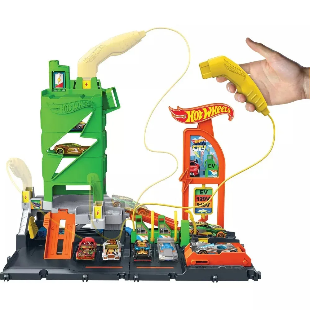 Hot Wheels City Super Recharge Fuel Station