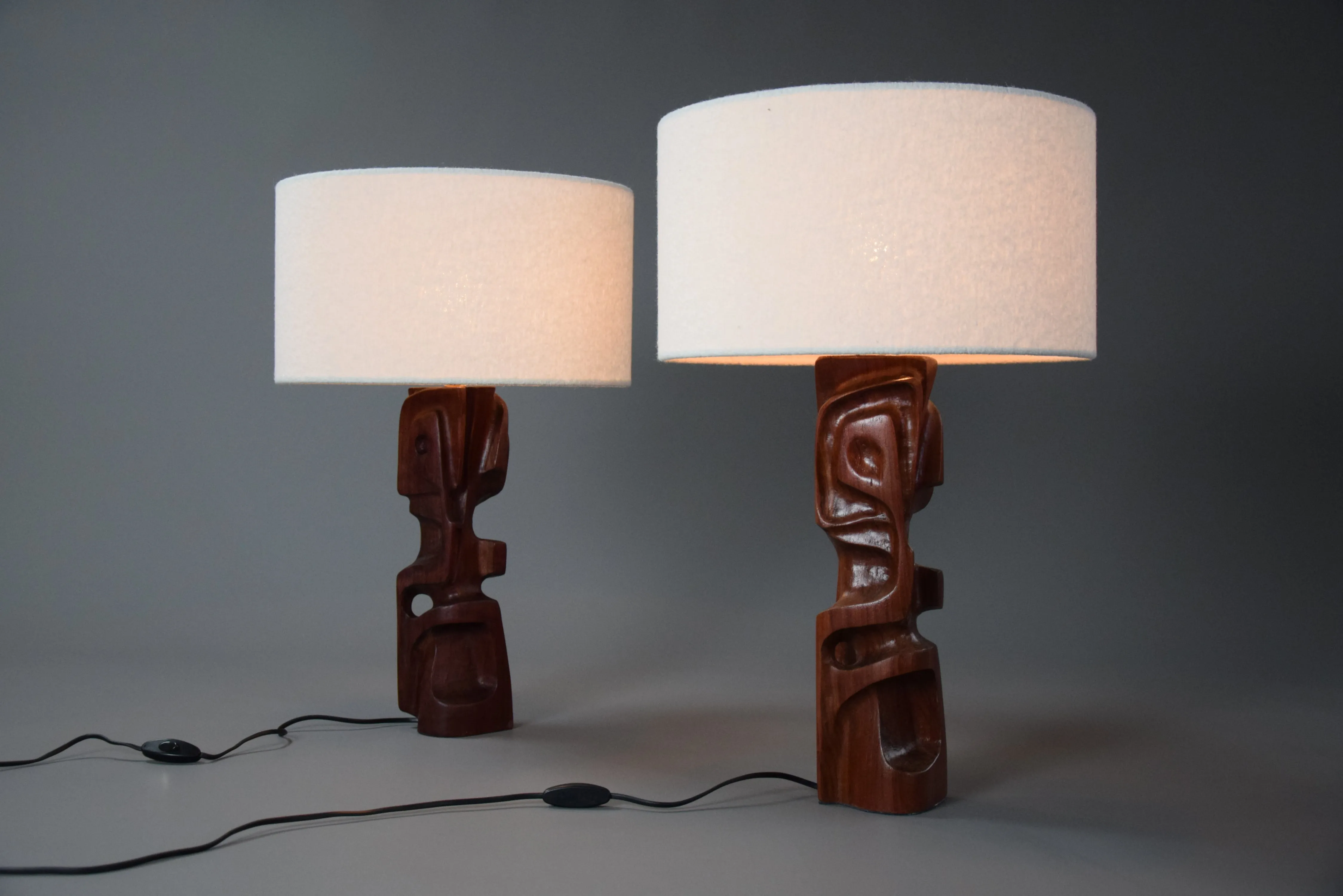 Mid-Century Modern Sculptural Carved Wooden Table Lamps by Gianni Pinna Italy